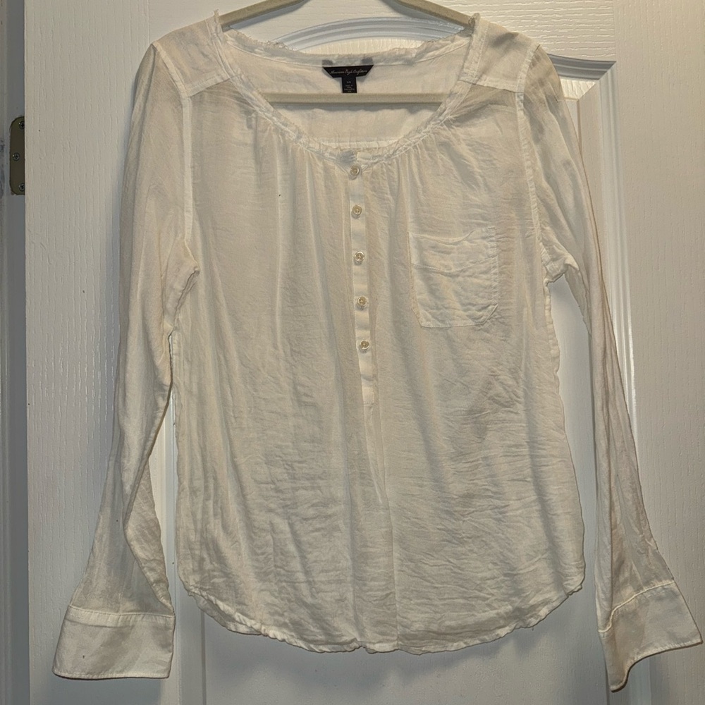 American Eagle outfitters  White Button-Up Top